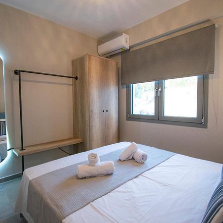 Heraclea Luxury Suites 尼亚伊拉克利亚 外观 照片