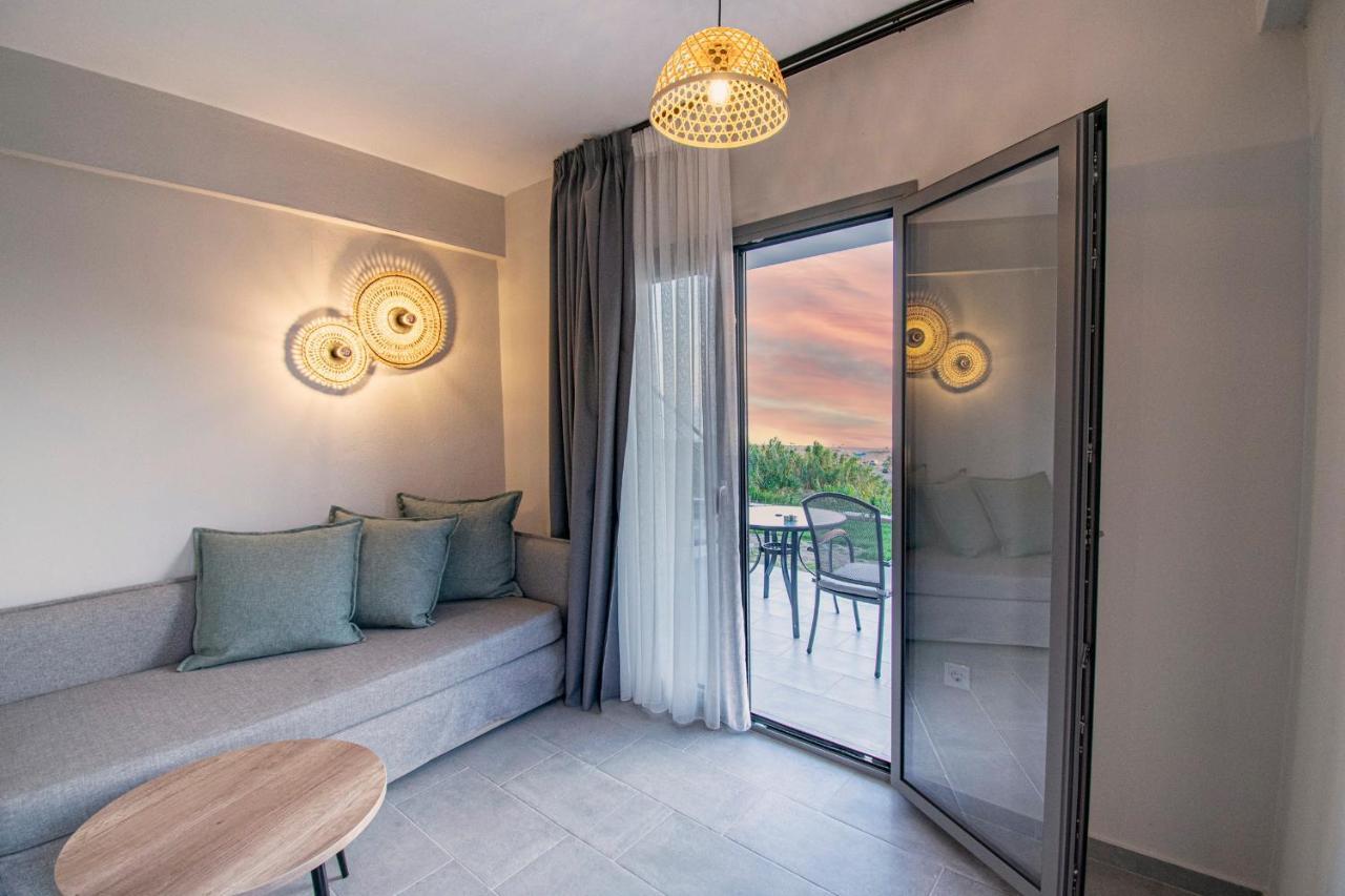 Heraclea Luxury Suites 尼亚伊拉克利亚 外观 照片